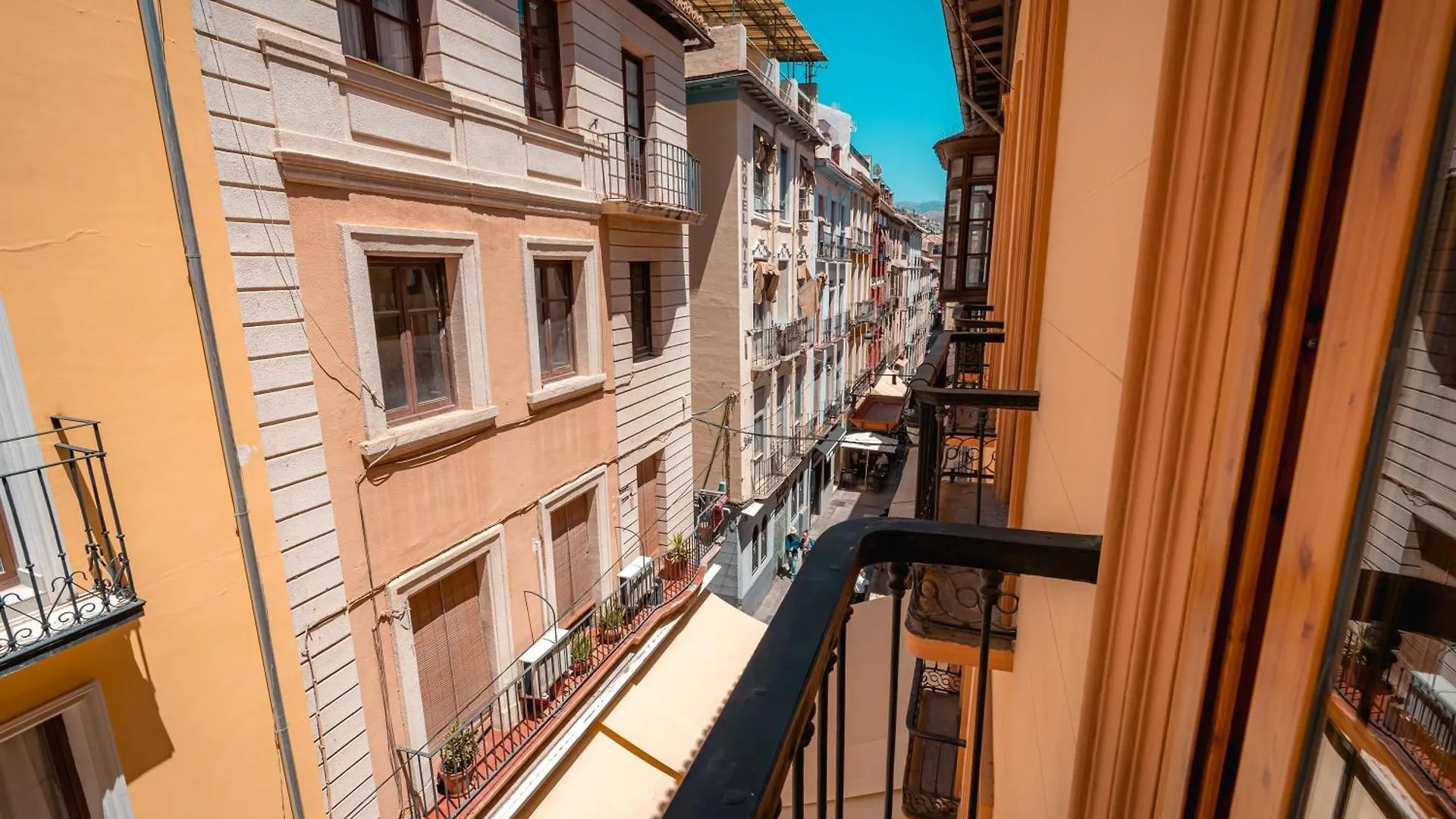 Qh Ayuntamiento 04 Apartment Granada